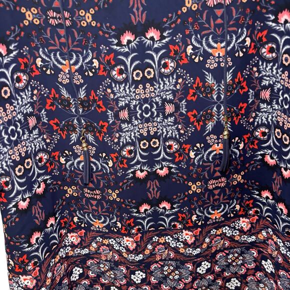 Vince Camuto Floral Chiffon Bell Sleeve Shift Dress Size 4 Notched V Neck - Picture 4 of 9